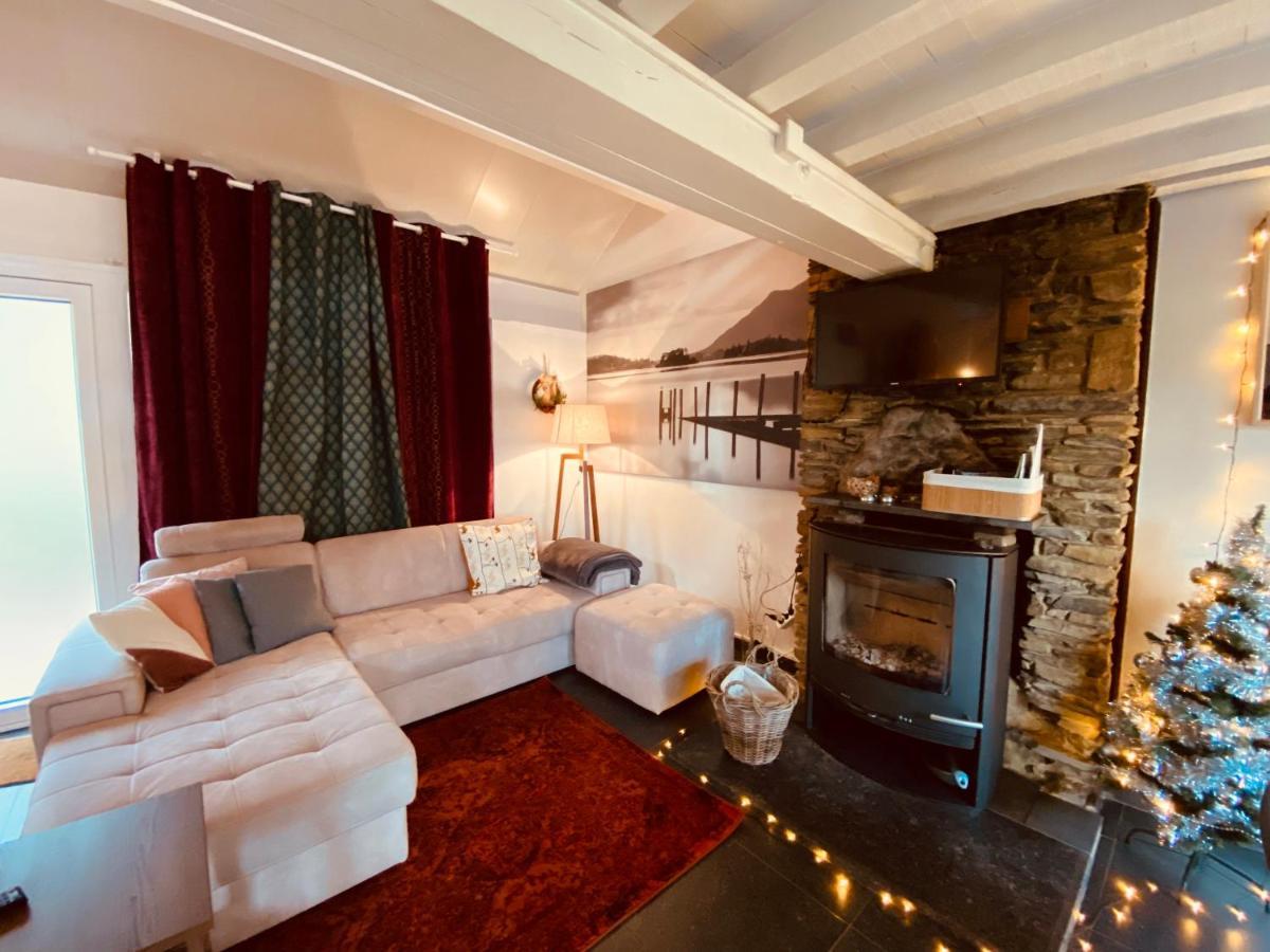 Gite Ecarlate 9 Villa Dinant Bagian luar foto